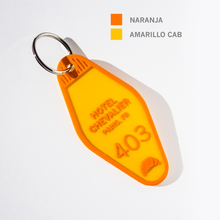 Cargar imagen en el visor de la galería, Multicolor! Keychain Personalizado en Dos Colores